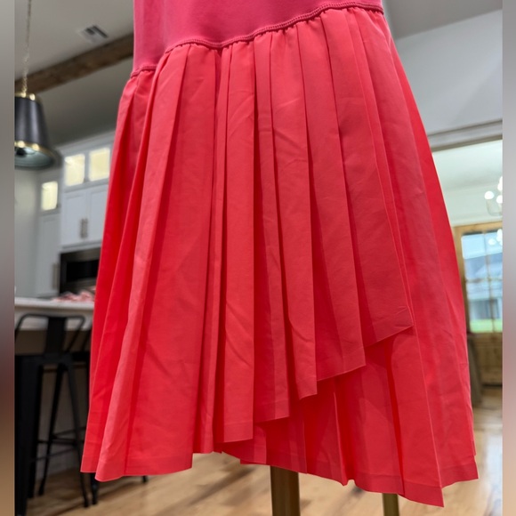 AERIE - NWT - OFFLINE Vibrant Pink Sleeveless Dress - Medium - T5 - Picture 3 of 10